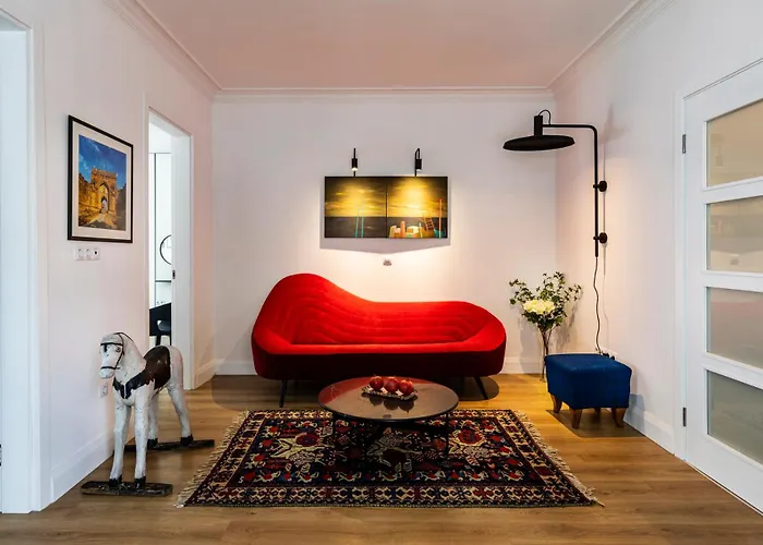 Aristocratic With A Parking Spot Apartment