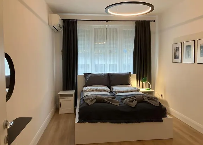 Apartment Aristocratic With A Parking Spot *