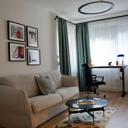 Aristocratic With A Parking Spot *