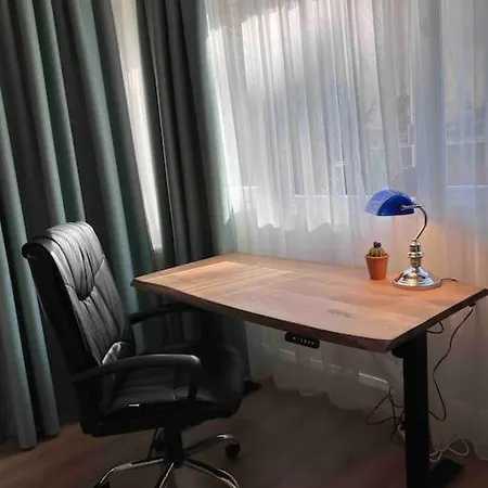 Aristocratic With A Parking Spot Appartamento