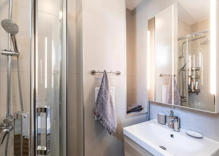 Aristocratic With A Parking Spot דירה *