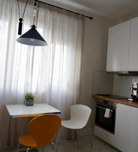 Aristocratic With A Parking Spot * סופיה