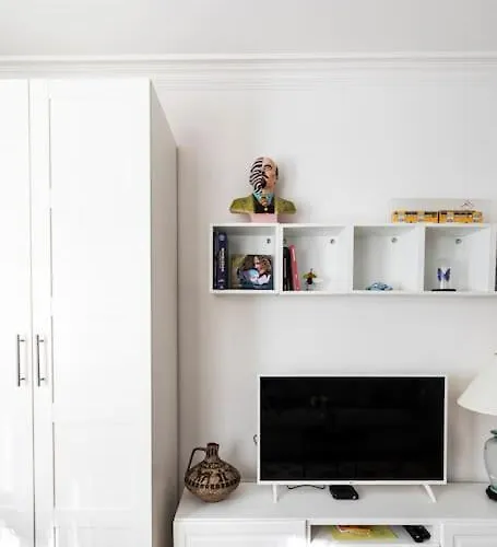 Aristocratic With A Parking Spot סופיה