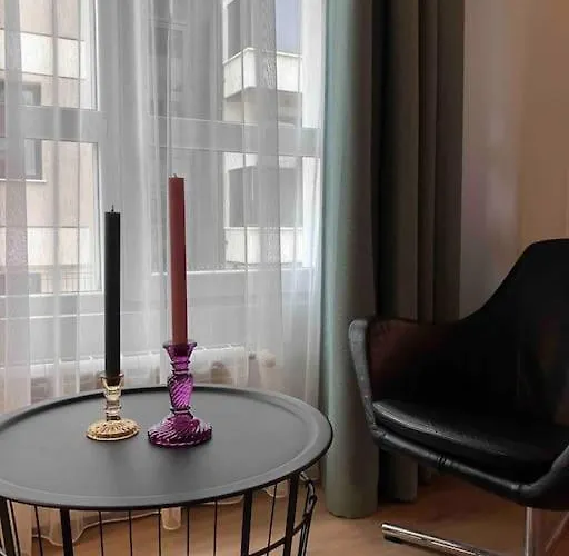 Aristocratic With A Parking Spot דירה