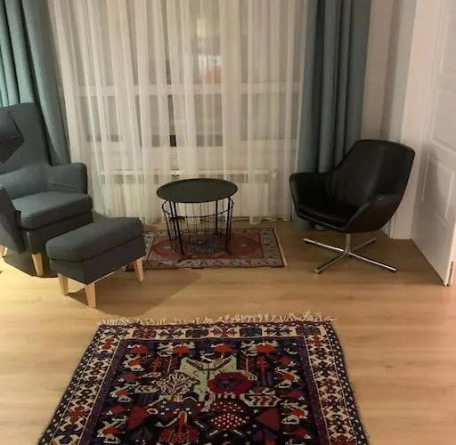 Aristocratic With A Parking Spot דירה