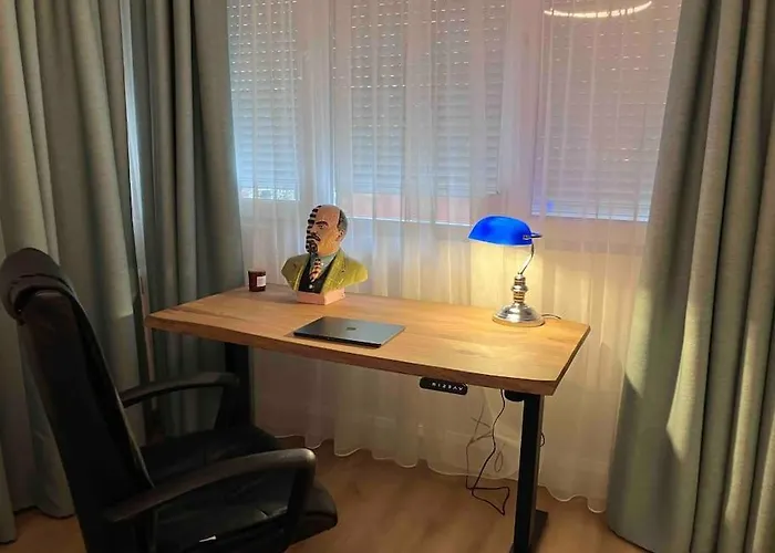 דירה Aristocratic With A Parking Spot *