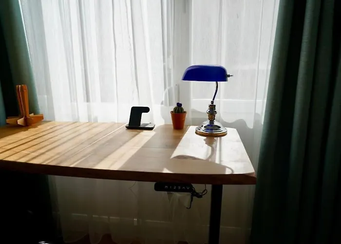 Aristocratic With A Parking Spot סופיה