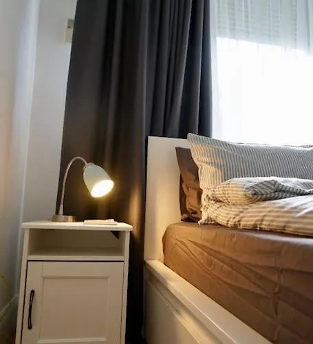 Aristocratic With A Parking Spot דירה סופיה