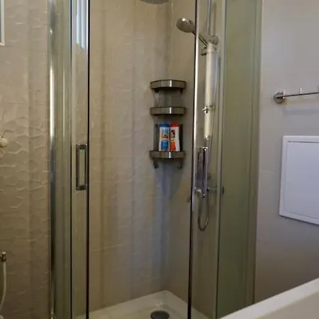 Lejlighed Aristocratic With A Parking Spot *