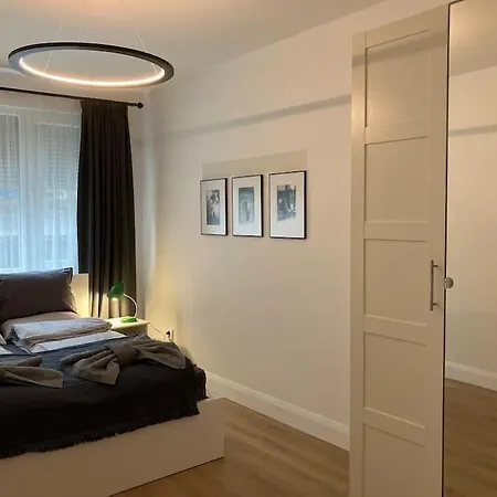 Apartment Aristocratic With A Parking Spot *