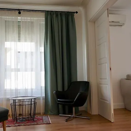 Aristocratic With A Parking Spot Apartment Sofia