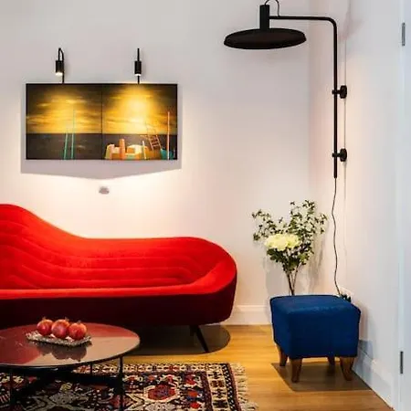 Aristocratic With A Parking Spot Apartment