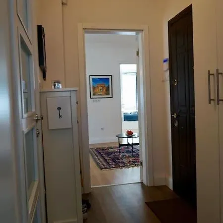 Apartment Aristocratic With A Parking Spot *