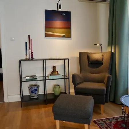 Aristocratic With A Parking Spot Apartment